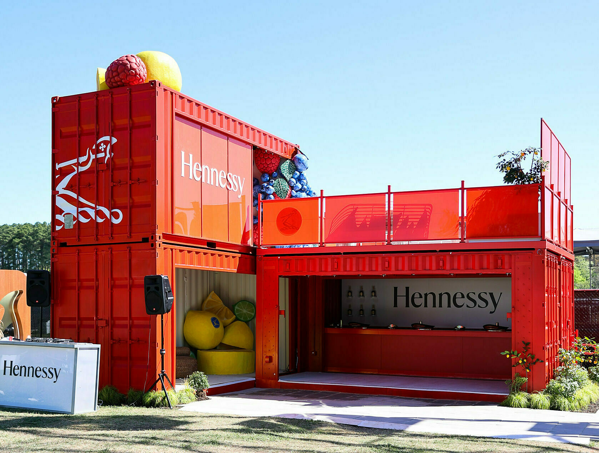 HENNESSY DREAMVILLE FEST BEAUTY SHOTS 37 cropped