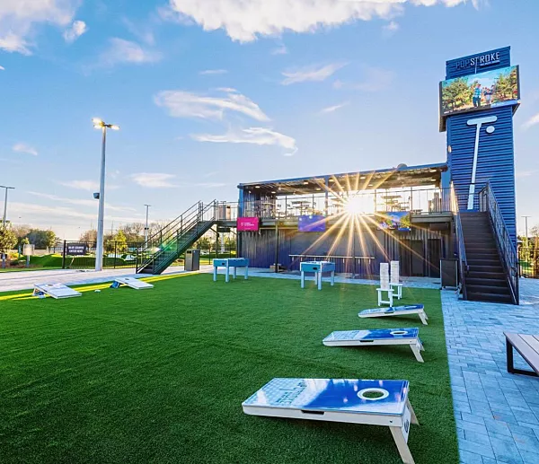 Modular Construction | Custom Outdoor Bar and Rooftop Deck