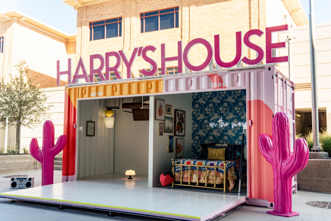Harry Styles | Custom Harry's House at Moody Center