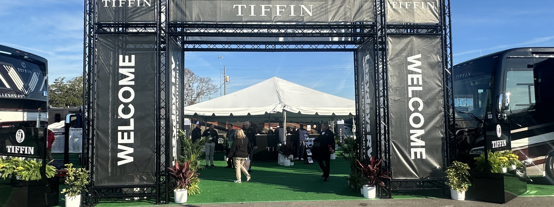Eventtruss tiffin motorhomes inc tampa rv show 52843443106 o