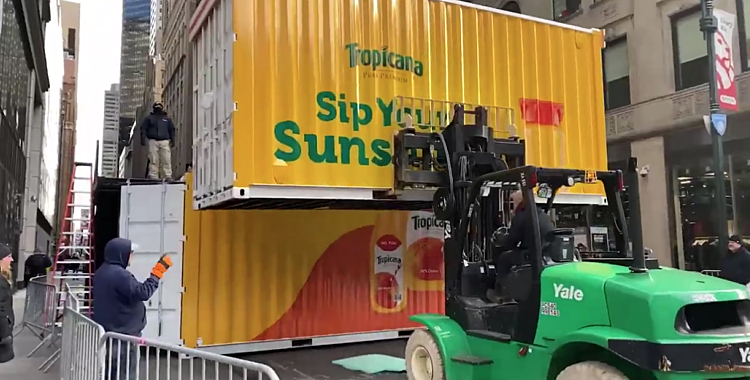 Tropicana shipping container BoxPop® activation